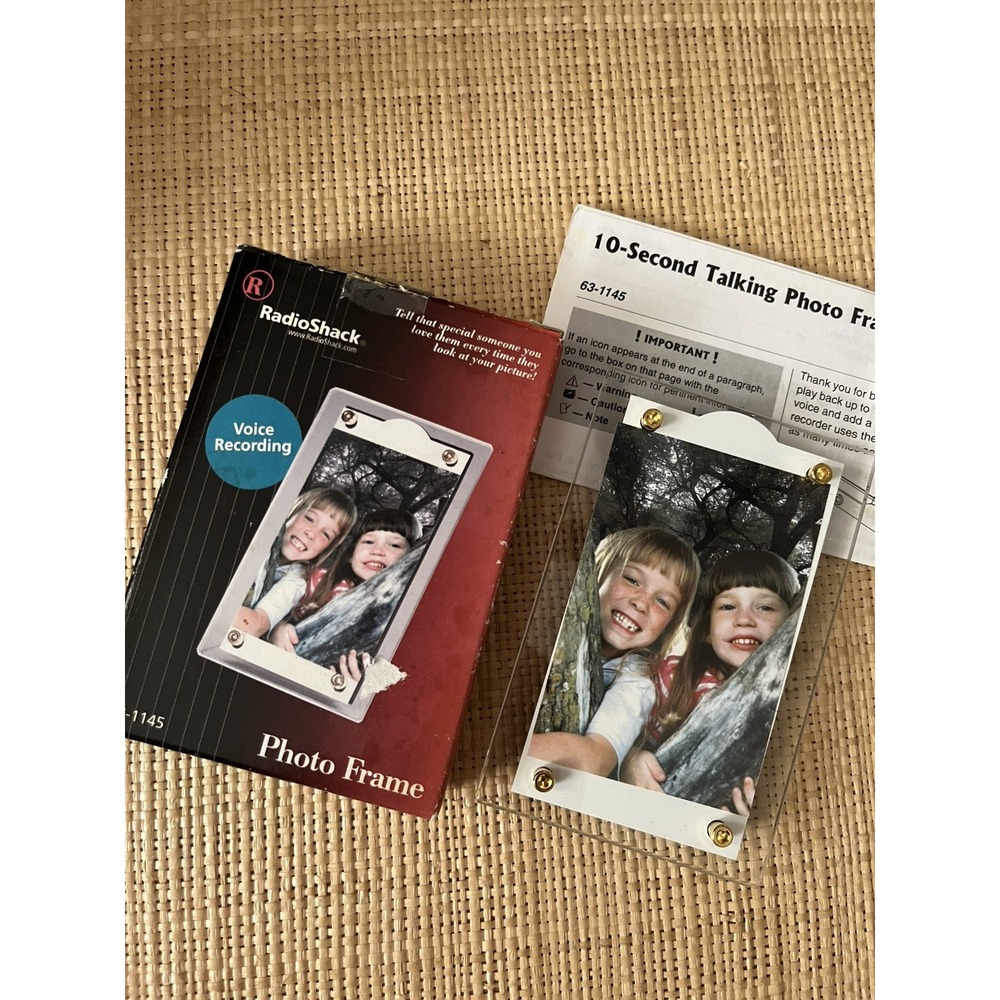 RadioShack 630-1145 10-Second Talking Voice Recording Photo Frame